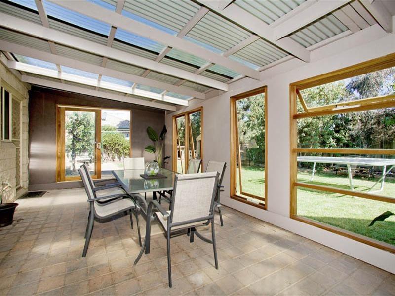 36 Young Street, Lara VIC 3212