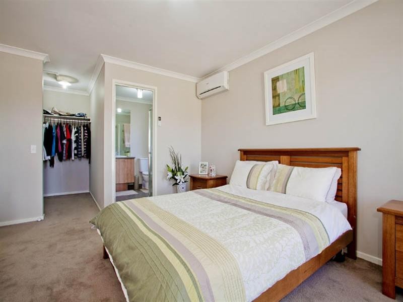 12 Springwater Drive, Lara VIC 3212