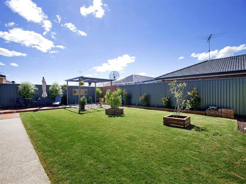 12 Springwater Drive, Lara VIC 3212