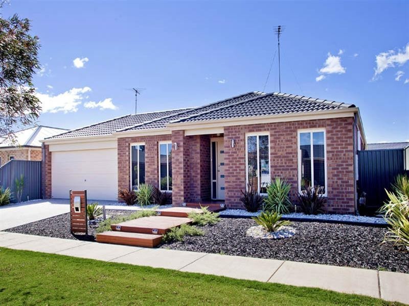 12 Springwater Drive, Lara VIC 3212