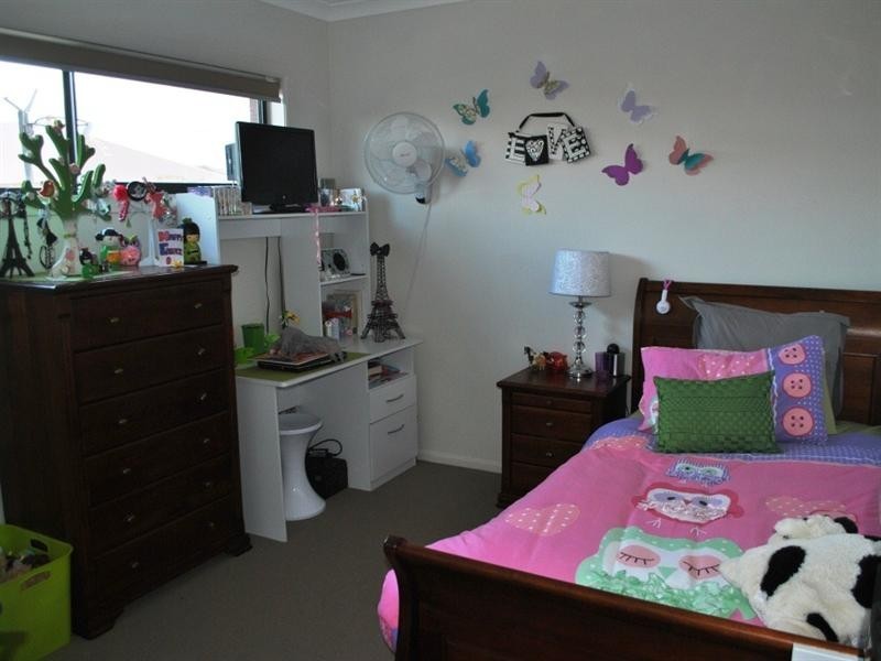 37 Nankeen Avenue, Lara VIC 3212