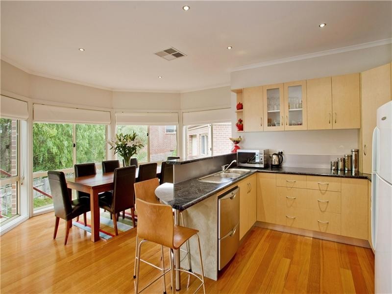 4 Veedale Court, Lara VIC 3212