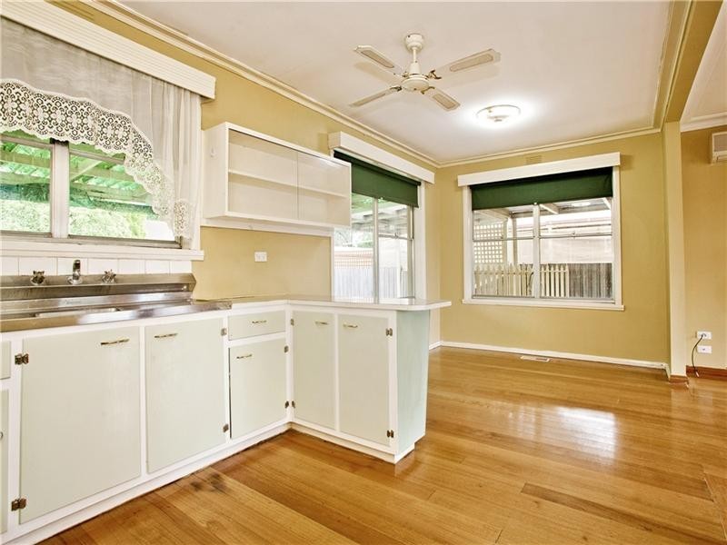 30 Forest Road South, Lara VIC 3212