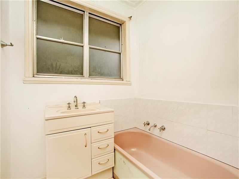 30 Forest Road South, Lara VIC 3212