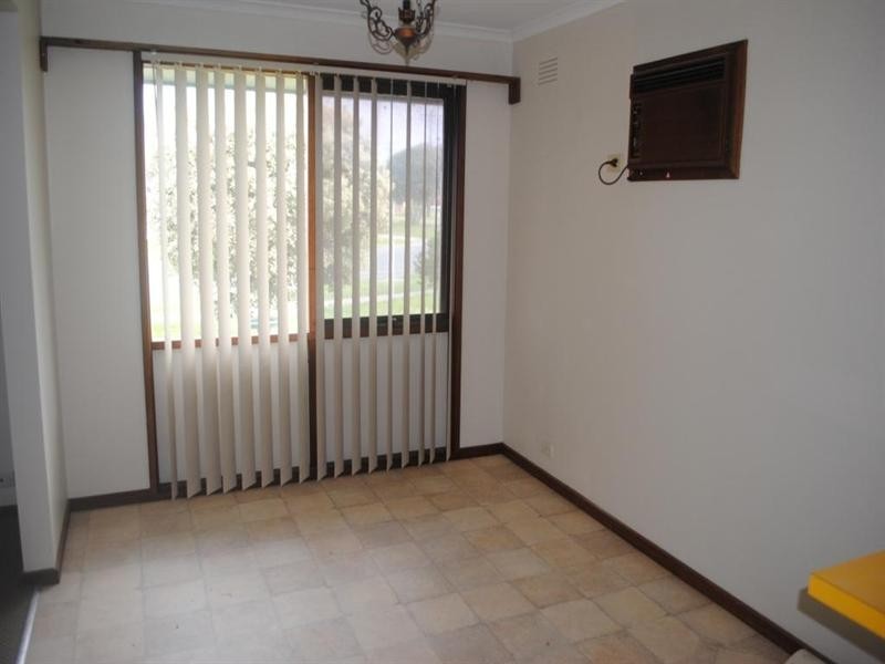 28 Moreland Avenue, Corio VIC 3214