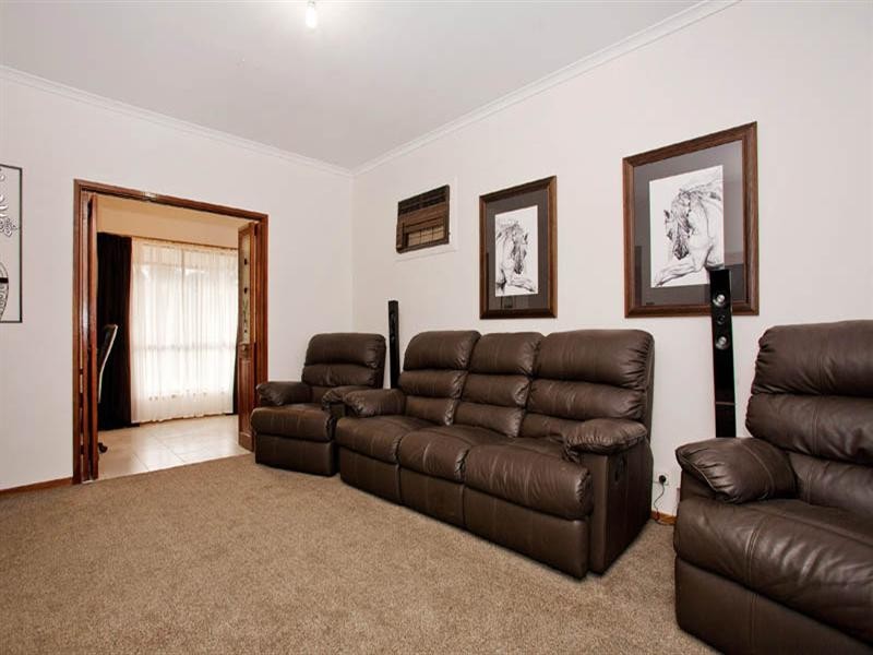 280 Cherry Swamp Road, Little River VIC 3211