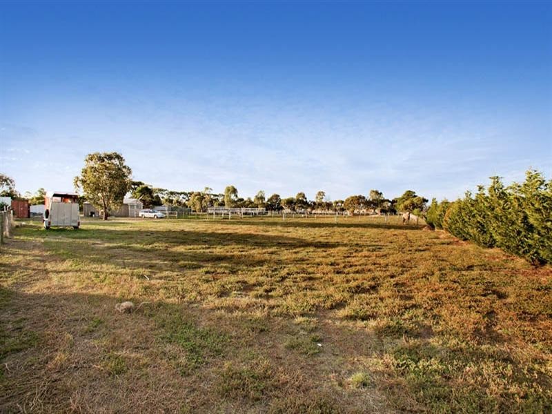 280 Cherry Swamp Road, Little River VIC 3211