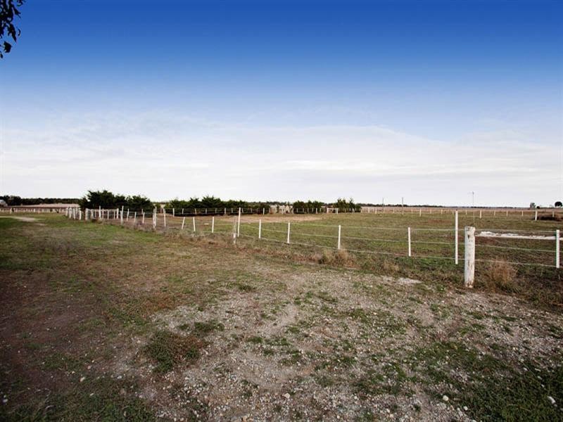 280 Cherry Swamp Road, Little River VIC 3211