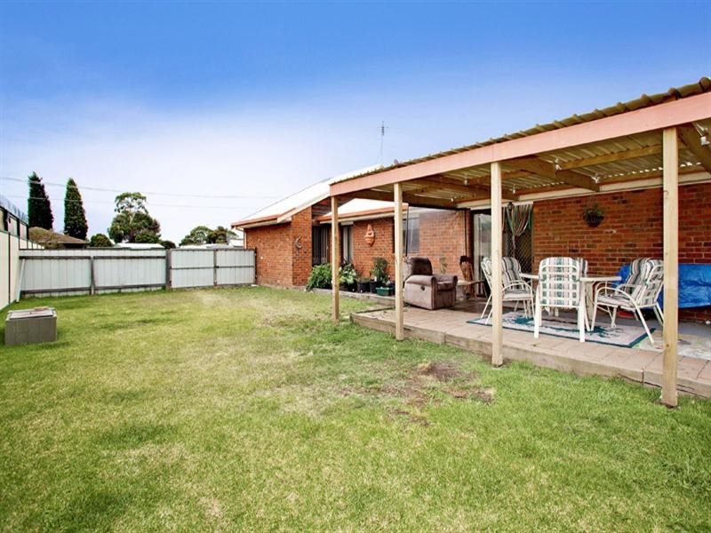 64 Fairbairn Drive, Corio VIC 3214