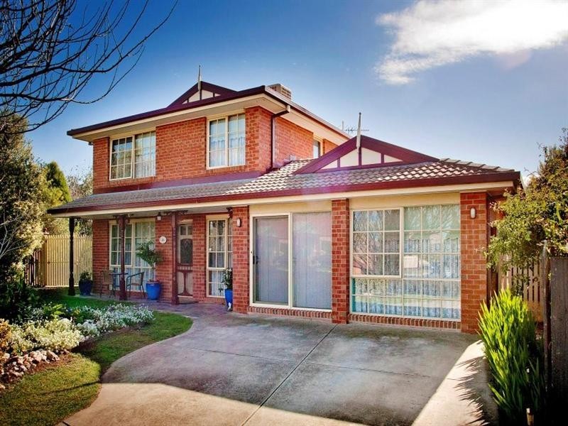 8 Stefan Court, Lara VIC 3212