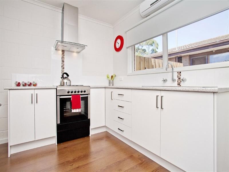 1/82 Hendy Street, Corio VIC 3214