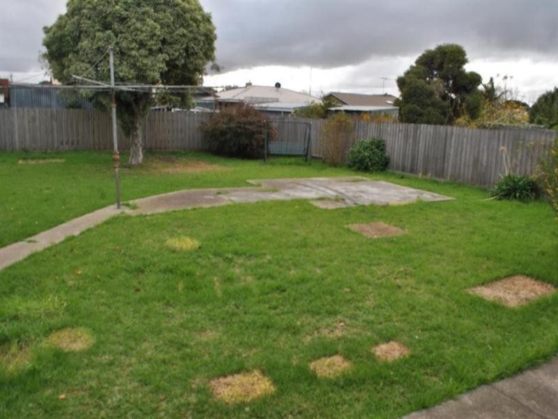 42 Bellbird Avenue, Norlane VIC 3214