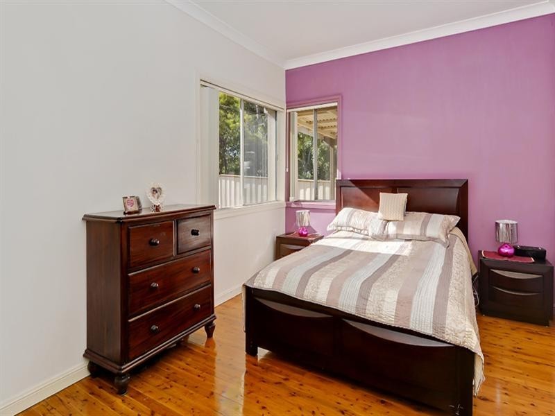 49 Duffy Avenue, Thornleigh NSW 2120