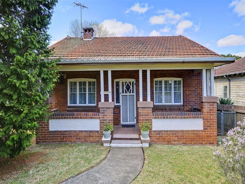 44 Royston Parade, Asquith NSW 2077