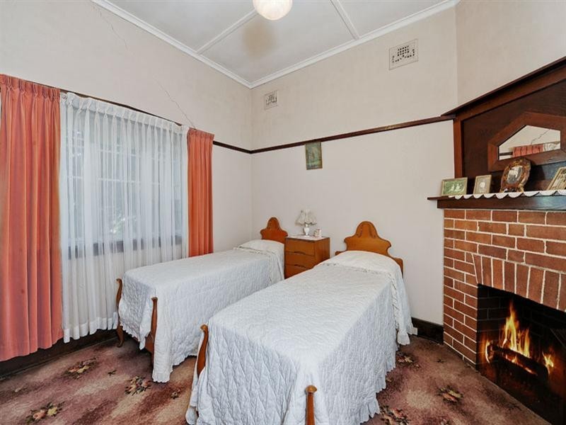 44 Royston Parade, Asquith NSW 2077