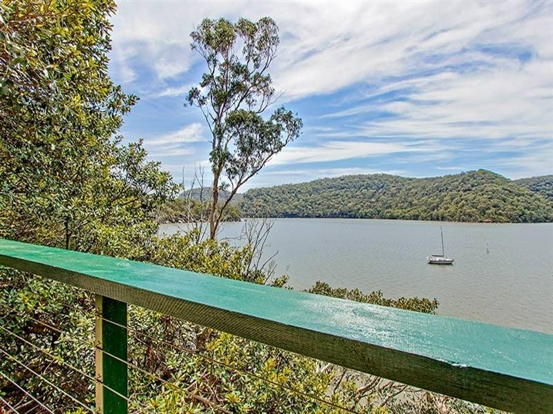 2 Milloo Parade, Cheero Point NSW 2083