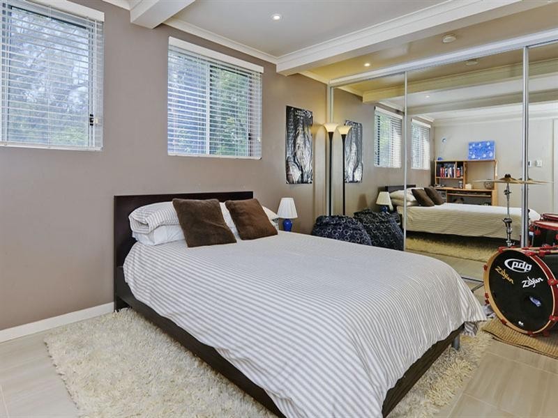 20 Vale Road, Thornleigh NSW 2120