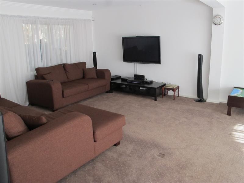 117 Duffy Avenue, Thornleigh NSW 2120