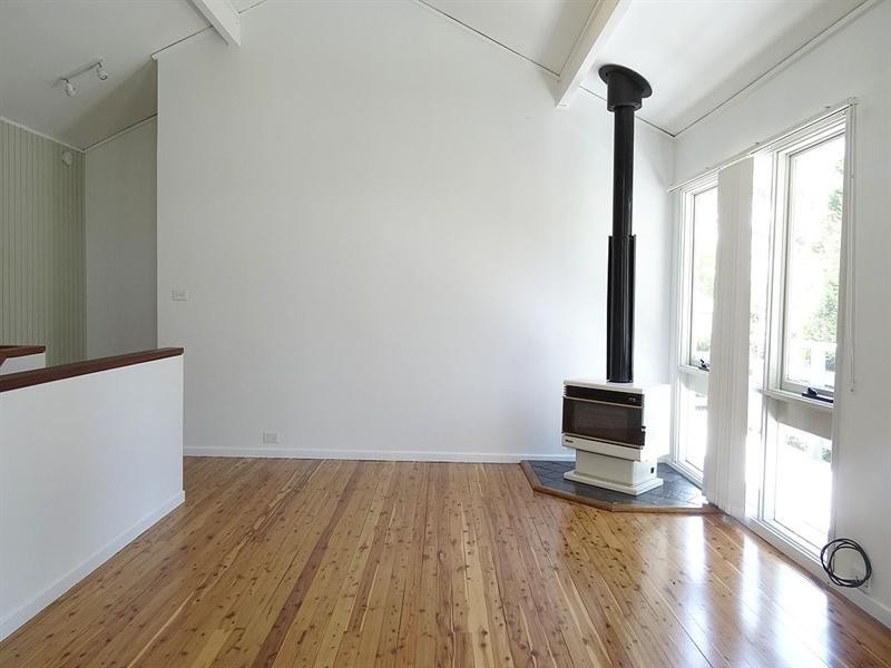 10 Carbeen Road, Westleigh NSW 2120