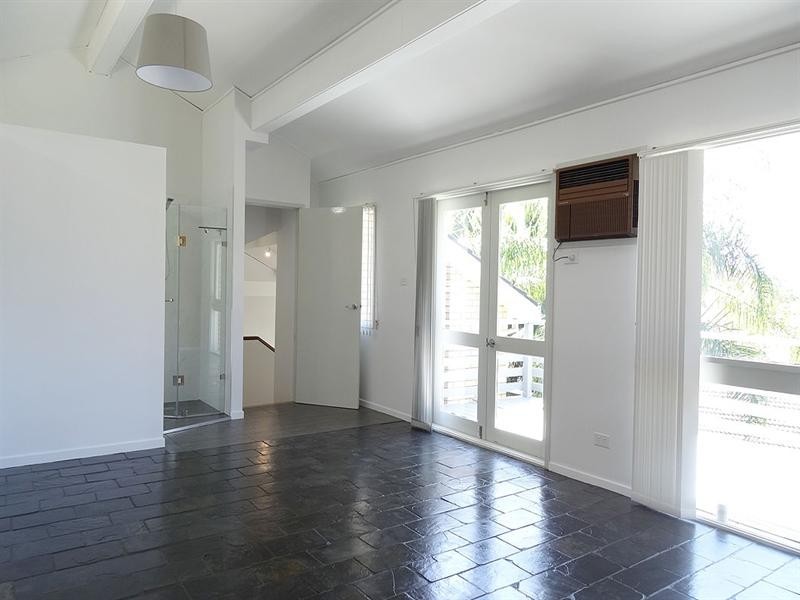 10 Carbeen Road, Westleigh NSW 2120