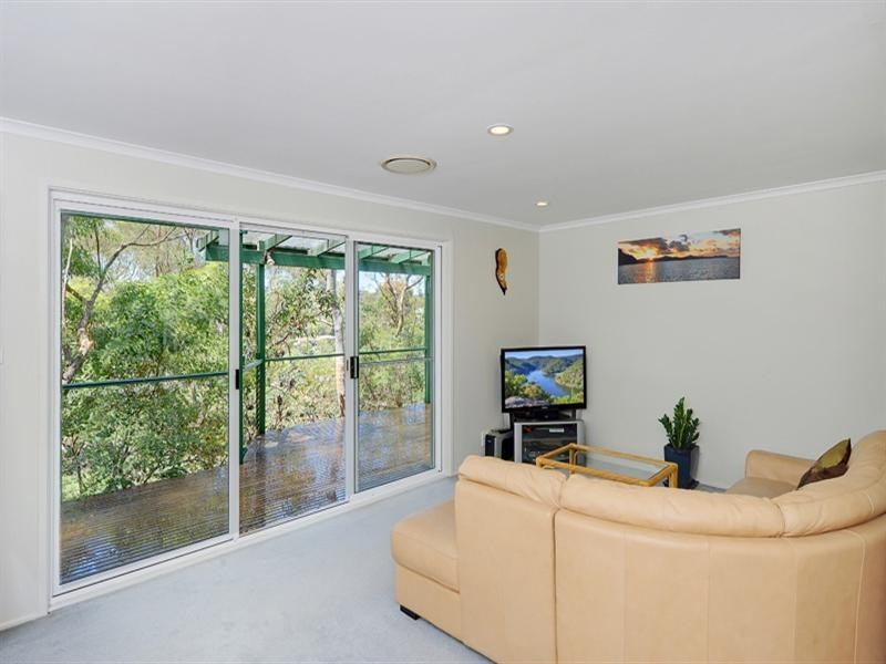 15B Stonehaven Road, Mount Colah NSW 2079