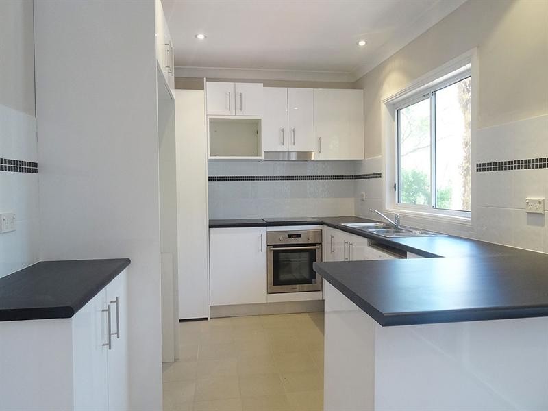 12 Wanawong Drive, Thornleigh NSW 2120