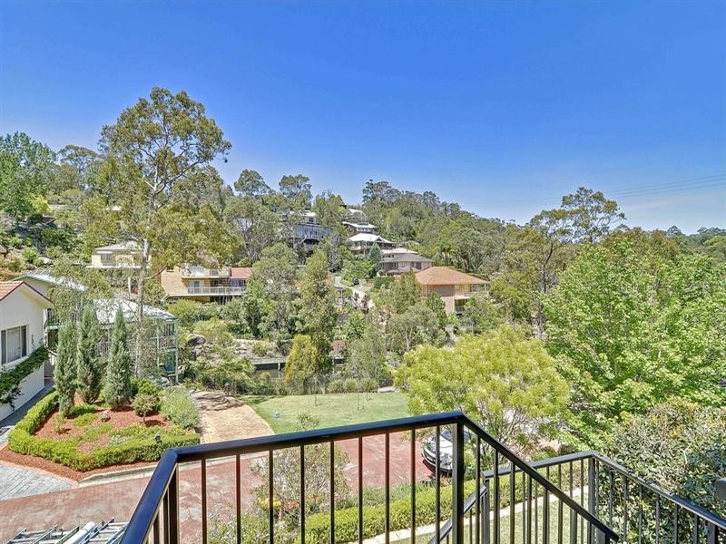 6 Ashleigh Madison Way, Mount Colah NSW 2079