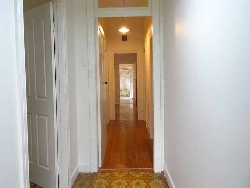 8 Park Avenue, Waitara NSW 2077