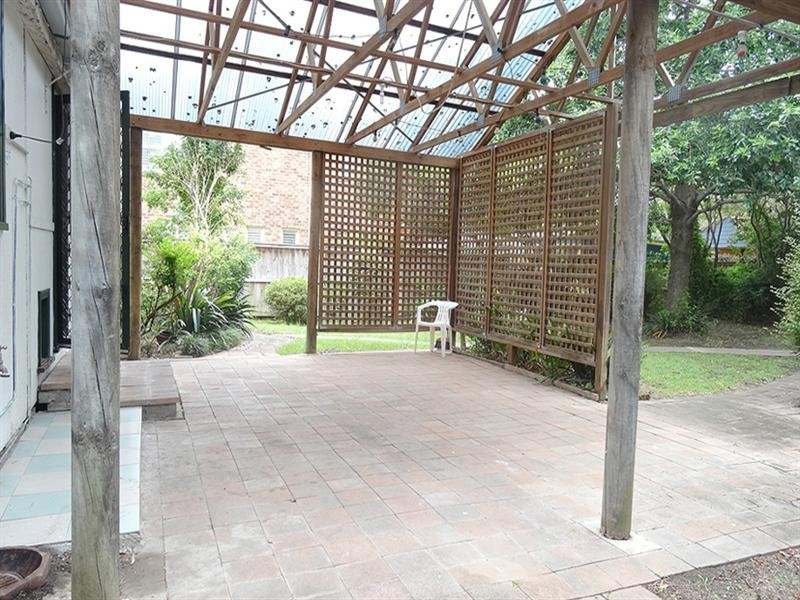 8 Park Avenue, Waitara NSW 2077