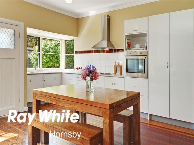 14 Belmont Parade, Mount Colah NSW 2079