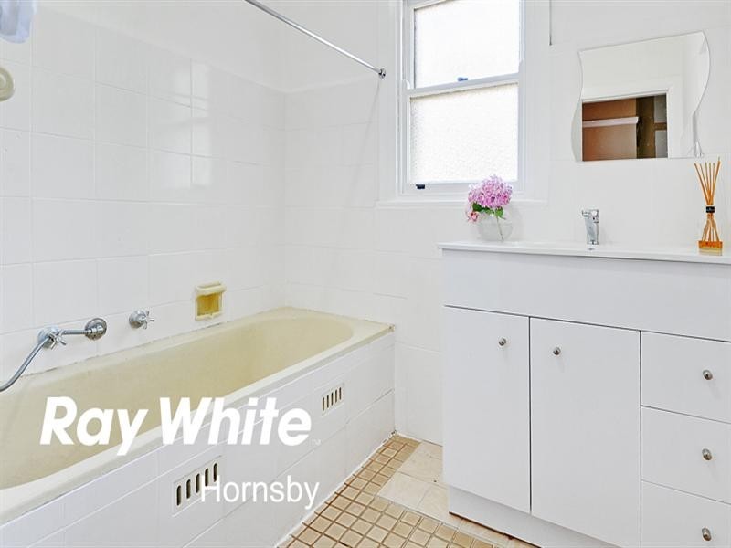 14 Belmont Parade, Mount Colah NSW 2079