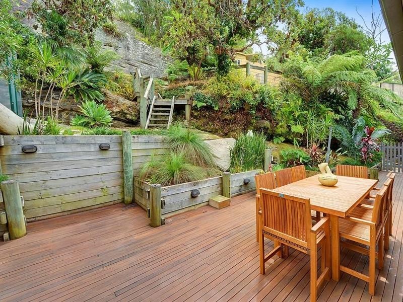 27 Northumberland Avenue, Mount Colah NSW 2079