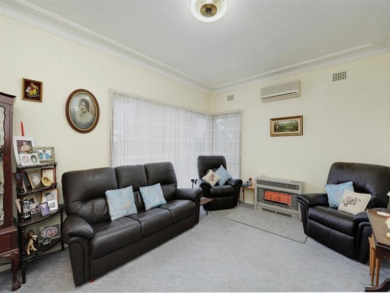 2 Dunoon Street (79 Barnetts Rd), Berowra Heights NSW 2082