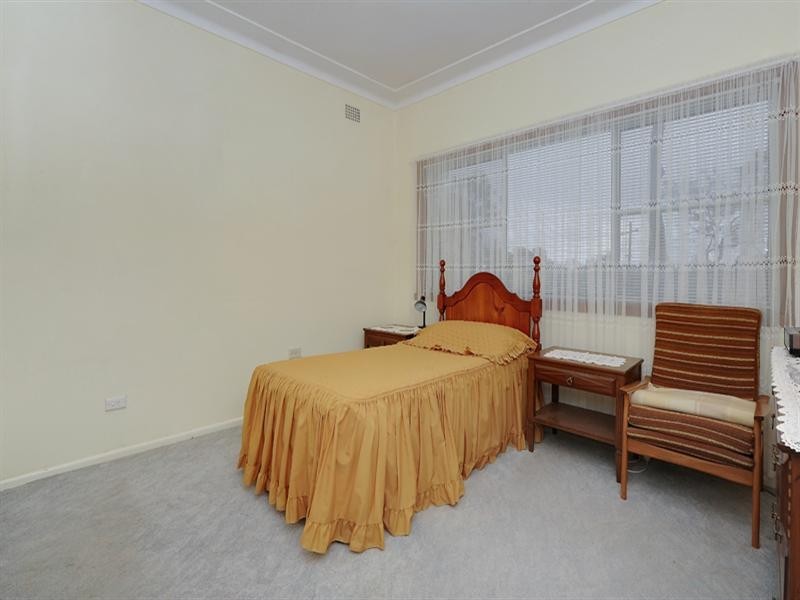 2 Dunoon Street (79 Barnetts Rd), Berowra Heights NSW 2082