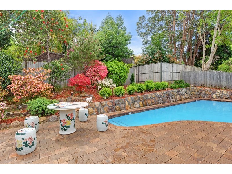 16 Hyland Avenue, West Pennant Hills NSW 2125