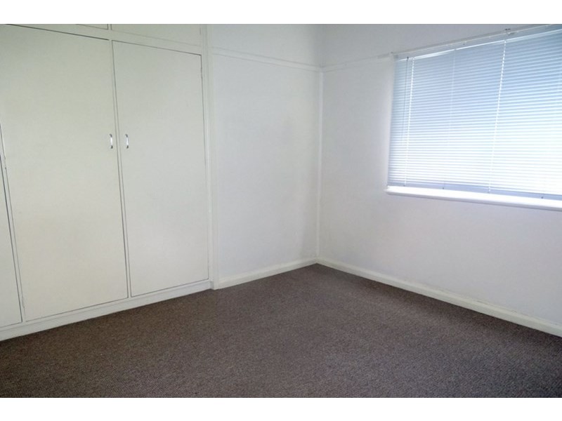 9 St Helens Avenue, Mount Kuring-gai NSW 2080