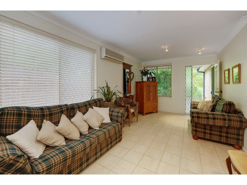 2/23B Bouvardia Street, Asquith NSW 2077