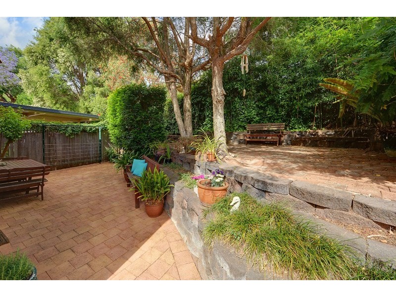 2/23B Bouvardia Street, Asquith NSW 2077