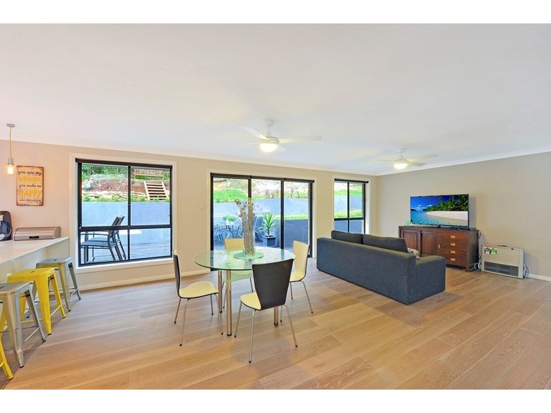 6 Ashleigh Madison Way, Mount Colah NSW 2079