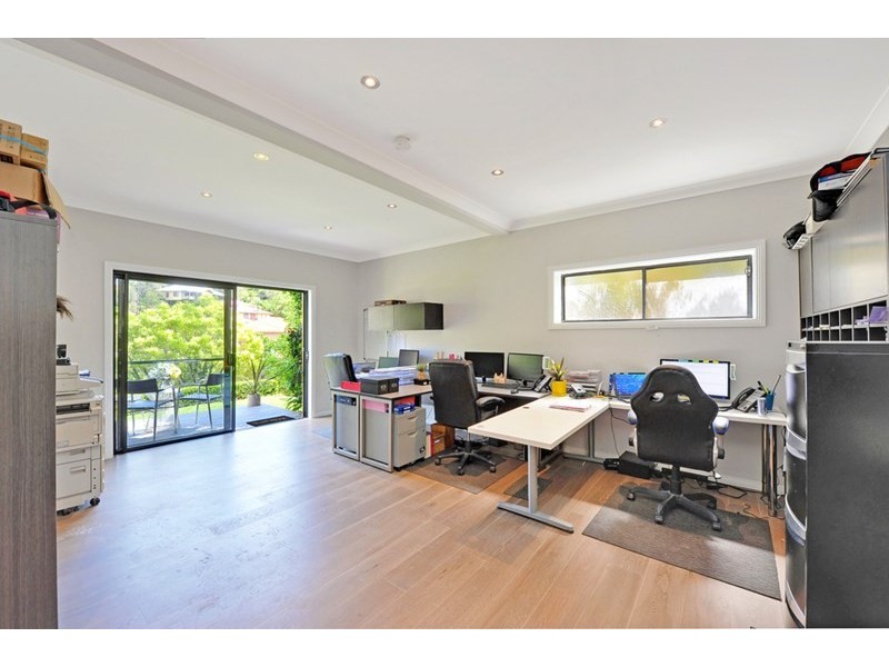 6 Ashleigh Madison Way, Mount Colah NSW 2079