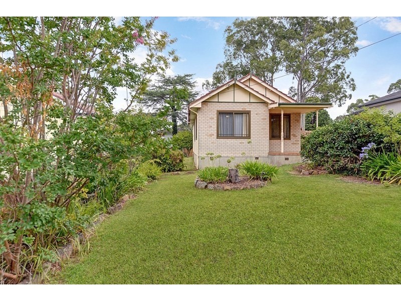 10 Harwood Avenue, Mount Kuring-gai NSW 2080