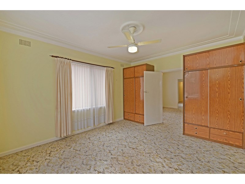 10 Harwood Avenue, Mount Kuring-gai NSW 2080