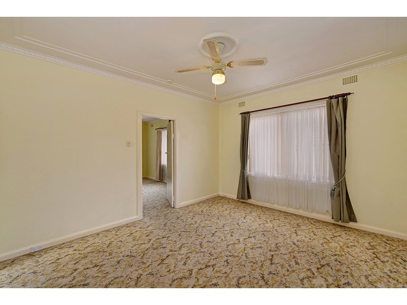 10 Harwood Avenue, Mount Kuring-gai NSW 2080