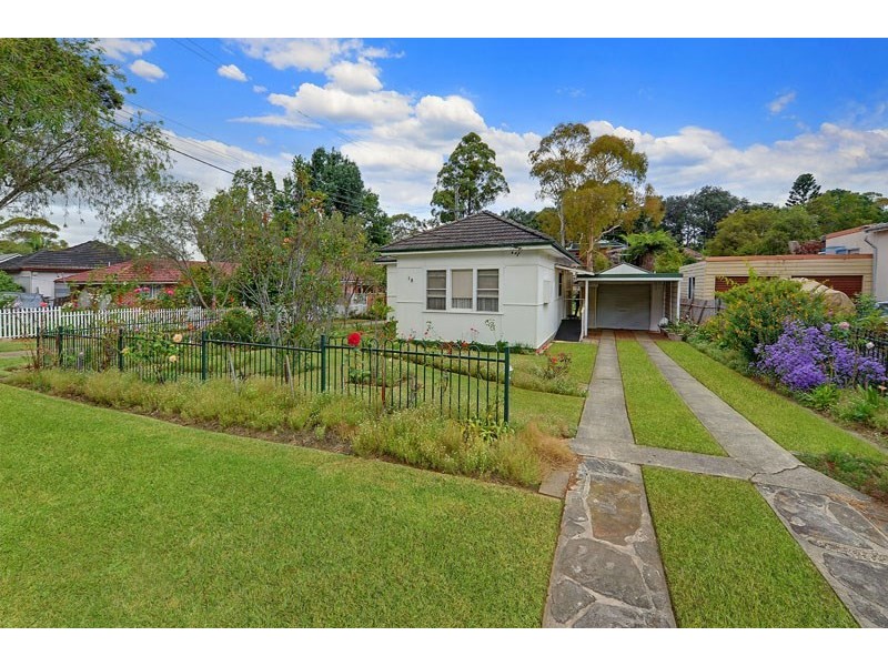 18 Queens Road, Asquith NSW 2077