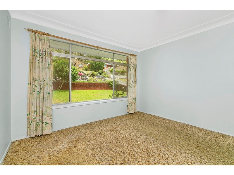 54 Northumberland Avenue, Mount Colah NSW 2079