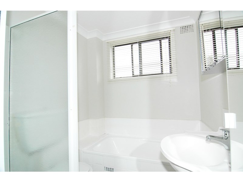 12/7-9 Park Avenue, Waitara NSW 2077