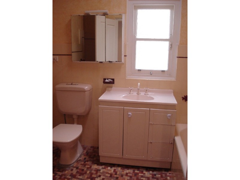 1 Glendale Road, Turramurra NSW 2074