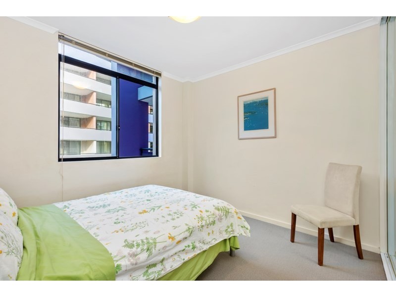 2206/32-36 Orara Street, Waitara NSW 2077