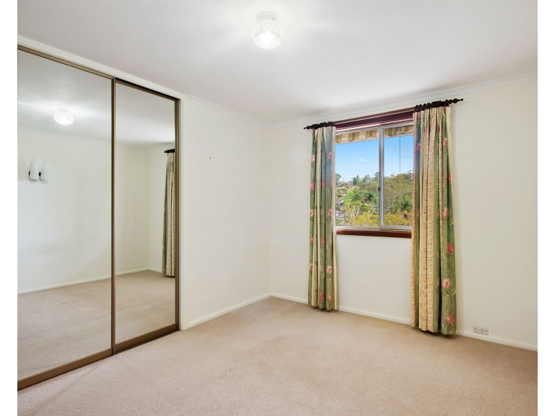 24 Lonsdale Avenue, Berowra Heights NSW 2082