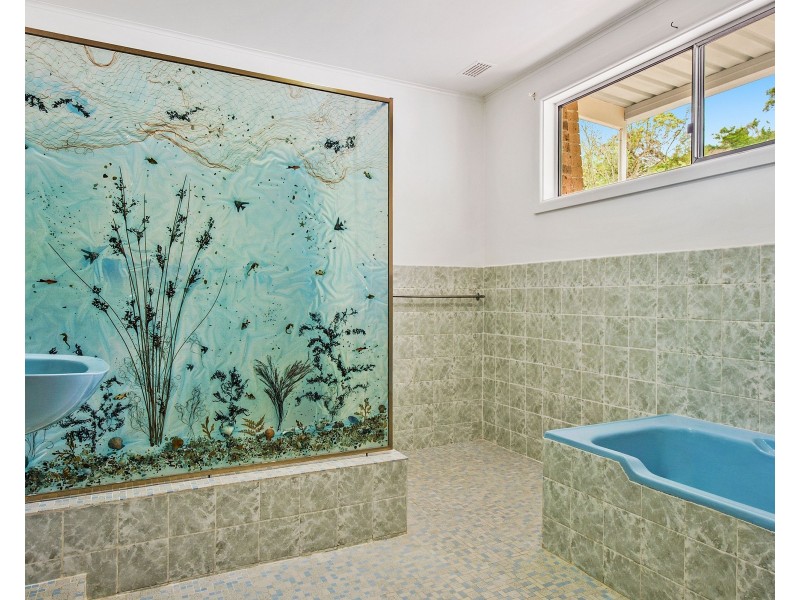 24 Lonsdale Avenue, Berowra Heights NSW 2082